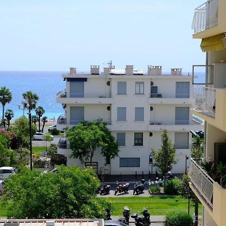 Cosy Studio A 2 Pas De La Plage Ницца Экстерьер фото